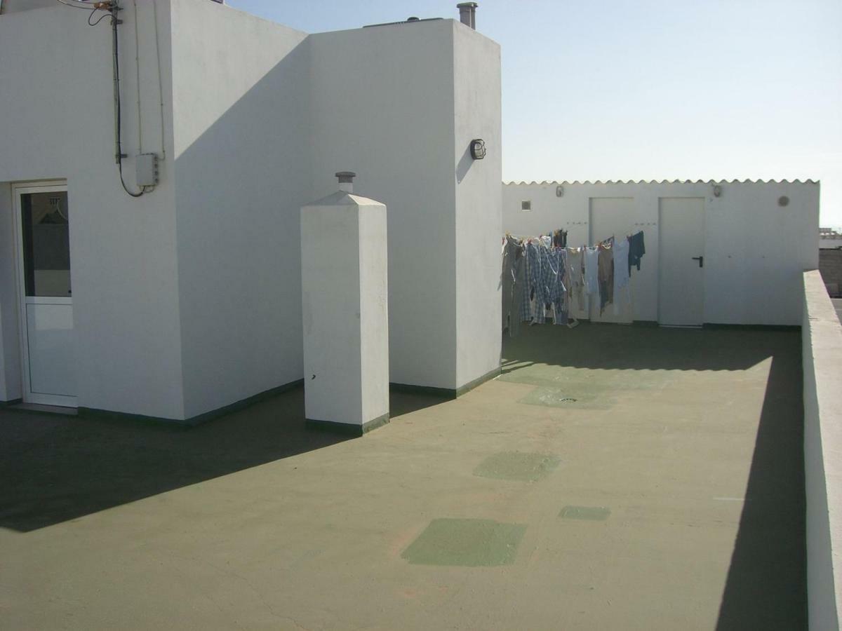 Apartamento Aeropuerto Playa بويرتو ديل روزاريو المظهر الخارجي الصورة